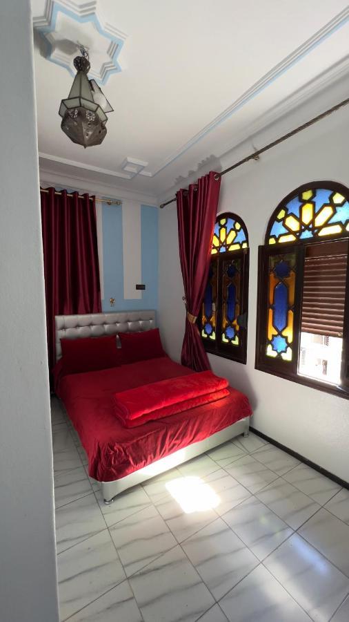 Hotel Sevilla Чефчауен Екстериор снимка
