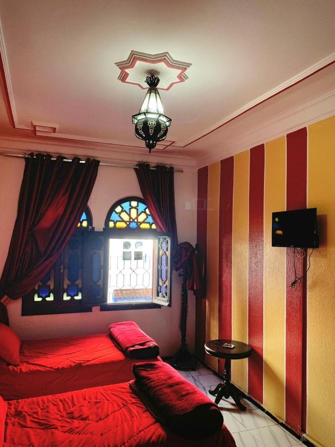 Hotel Sevilla Чефчауен Екстериор снимка