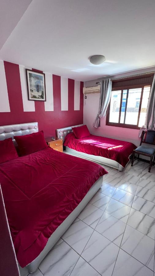 Hotel Sevilla Чефчауен Екстериор снимка