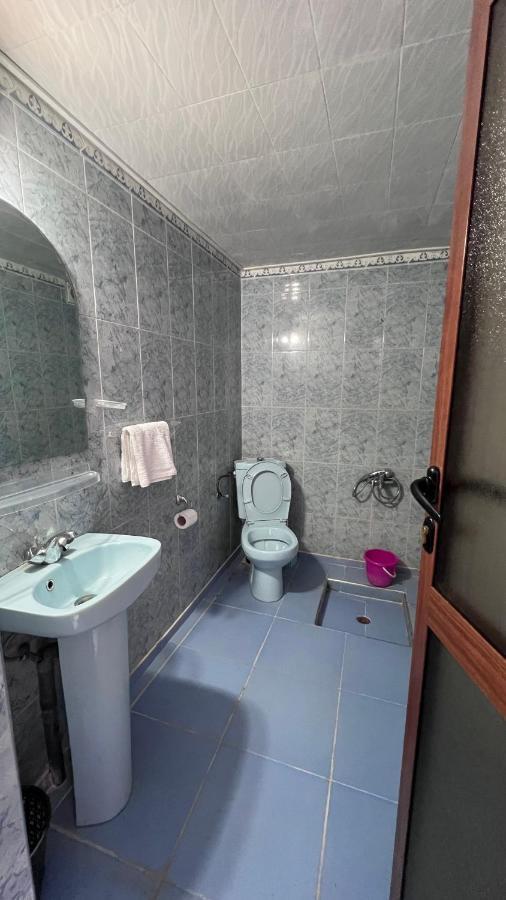 Hotel Sevilla Чефчауен Екстериор снимка